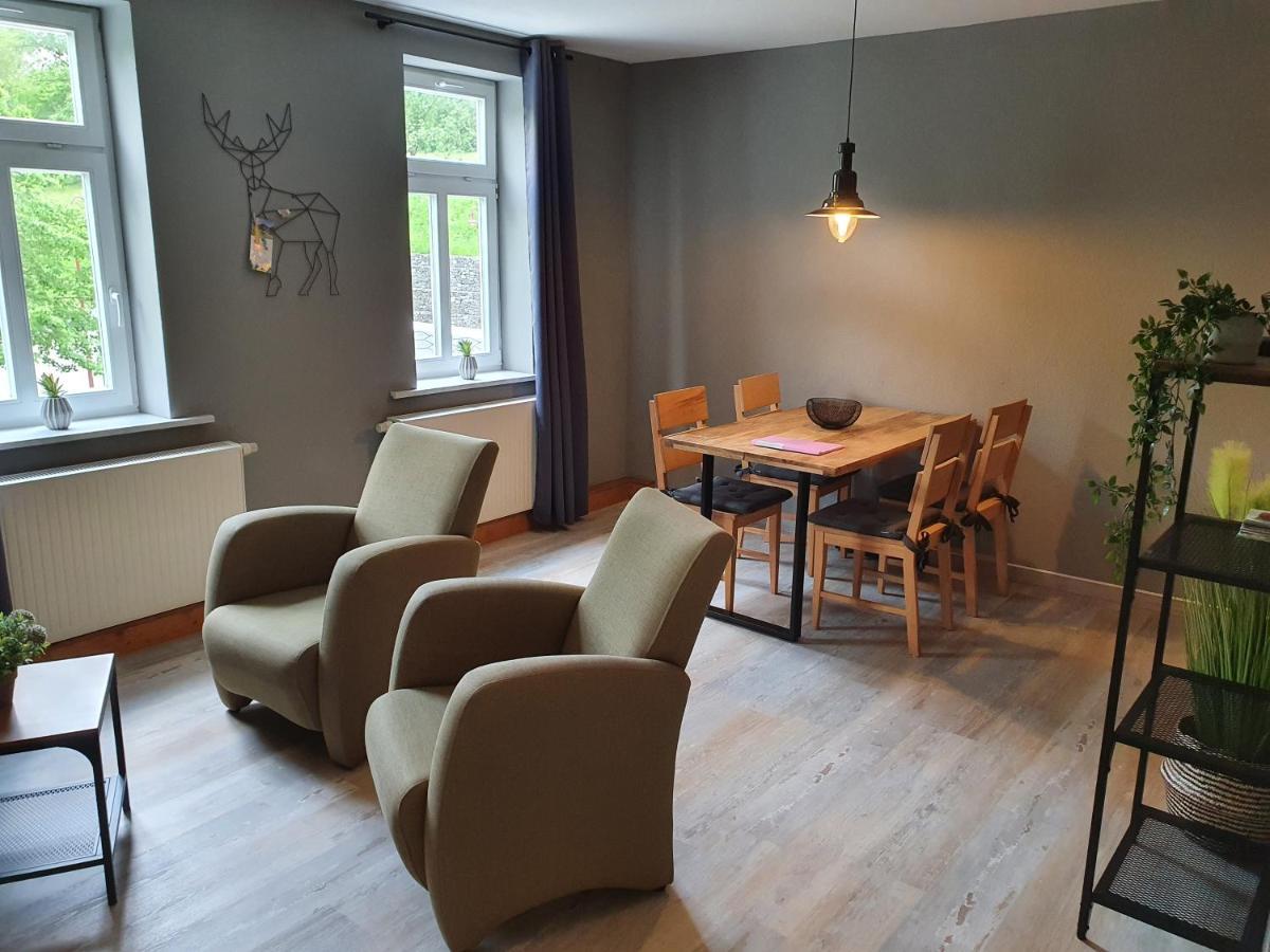 Apartments Und Bistro Zum Glasmacher Gehlberg Εξωτερικό φωτογραφία