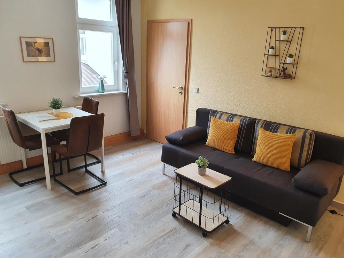 Apartments Und Bistro Zum Glasmacher Gehlberg Εξωτερικό φωτογραφία