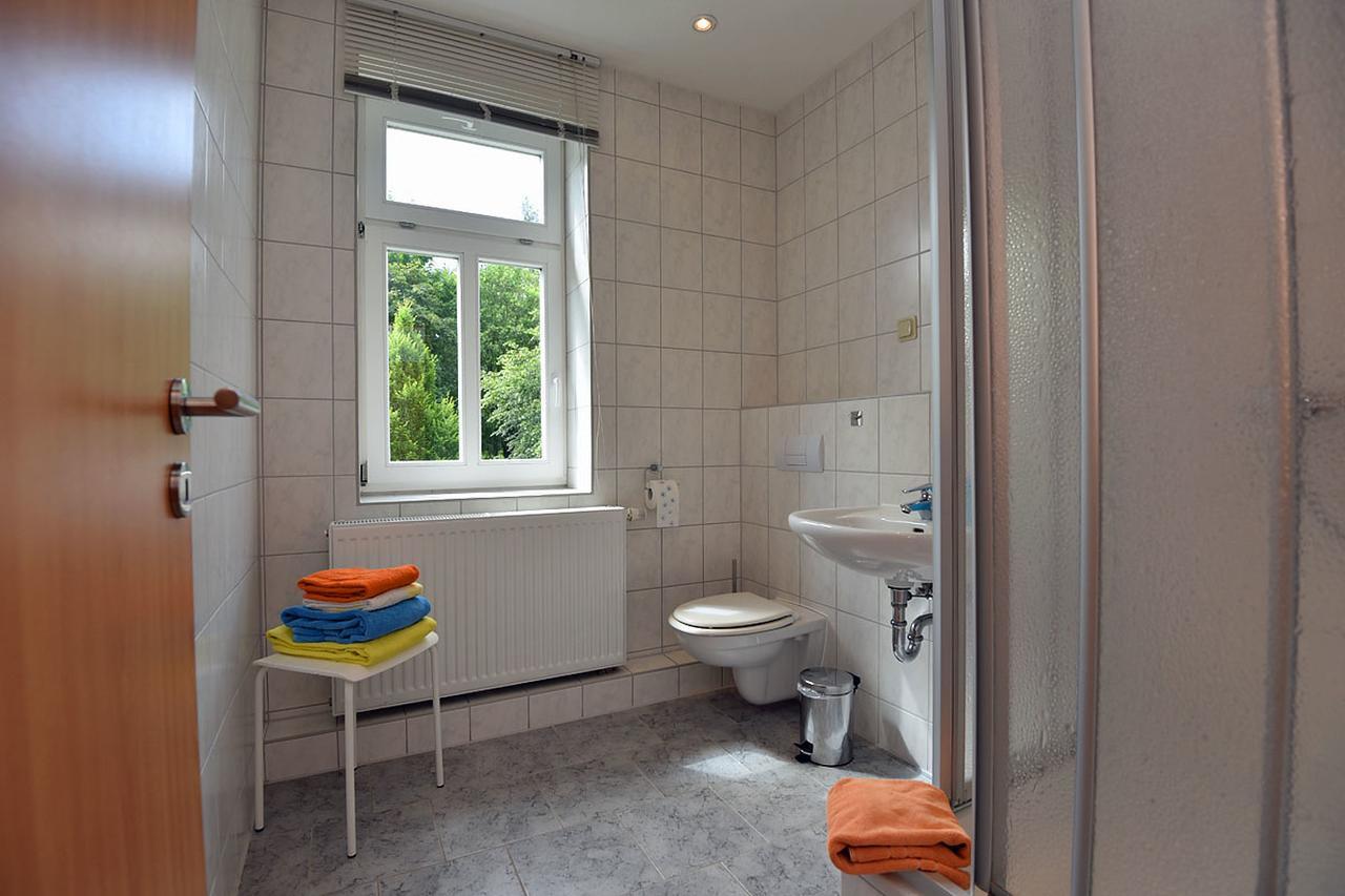 Apartments Und Bistro Zum Glasmacher Gehlberg Εξωτερικό φωτογραφία