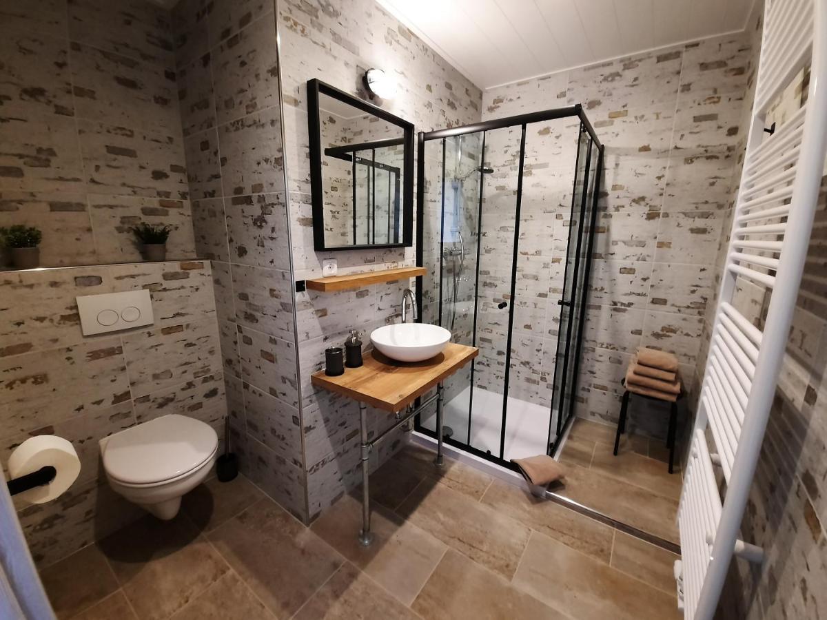 Apartments Und Bistro Zum Glasmacher Gehlberg Εξωτερικό φωτογραφία